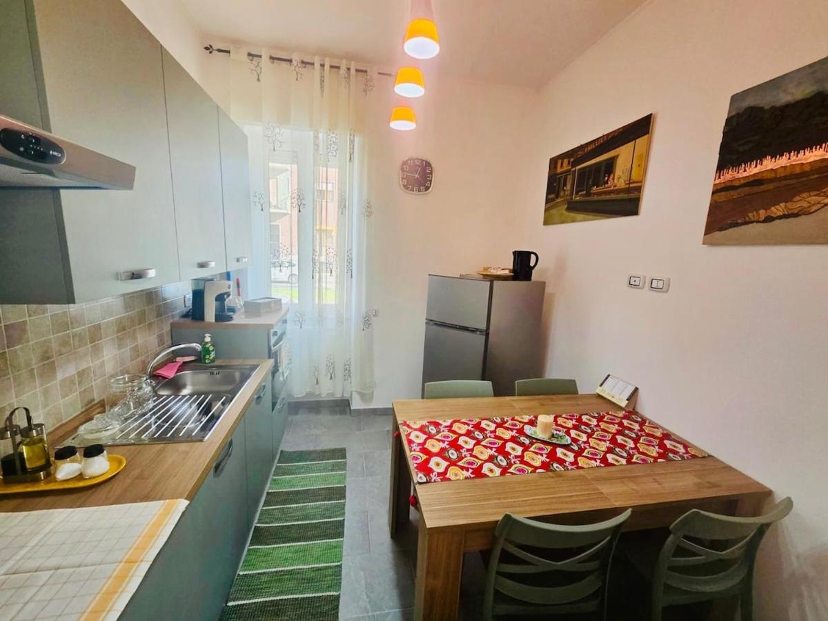 Tolstoi 83 Apartment Milano Esterno foto